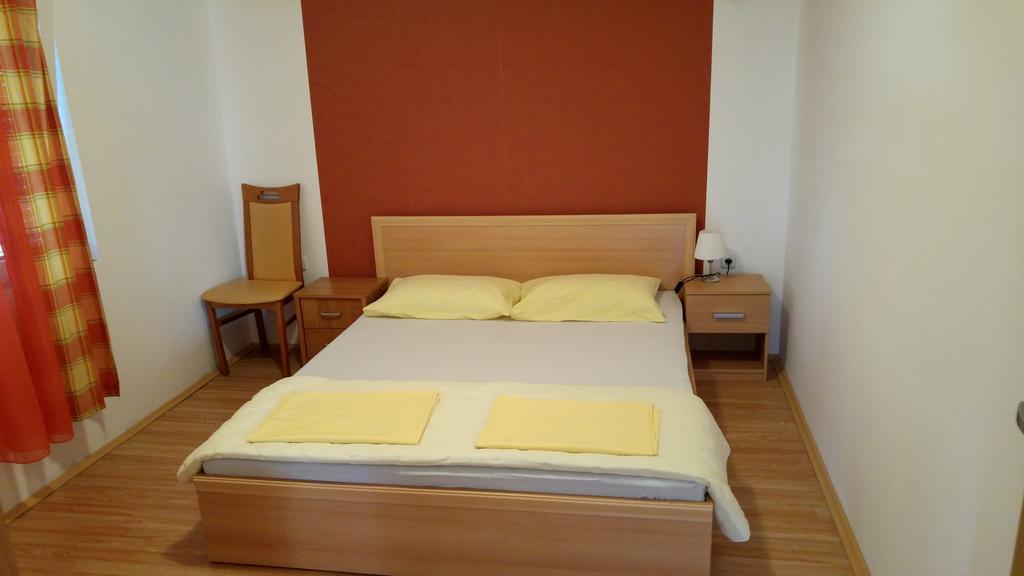 Filip Apartment Zadar Kamer foto